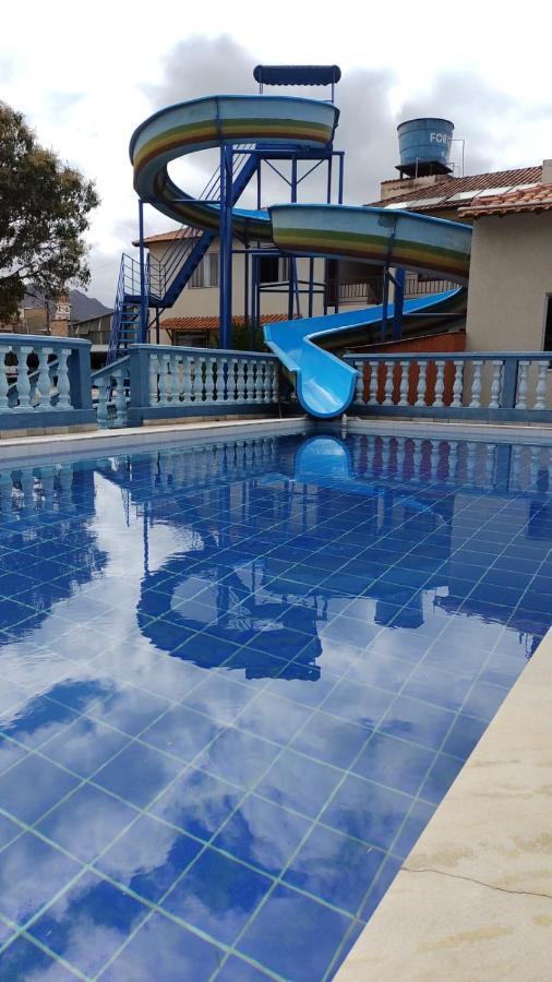 Pousada Clube Santa Cruz Santa Cruz de Minas Eksteriør billede